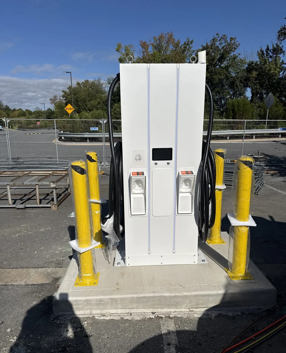 DC fast charger with bollards
